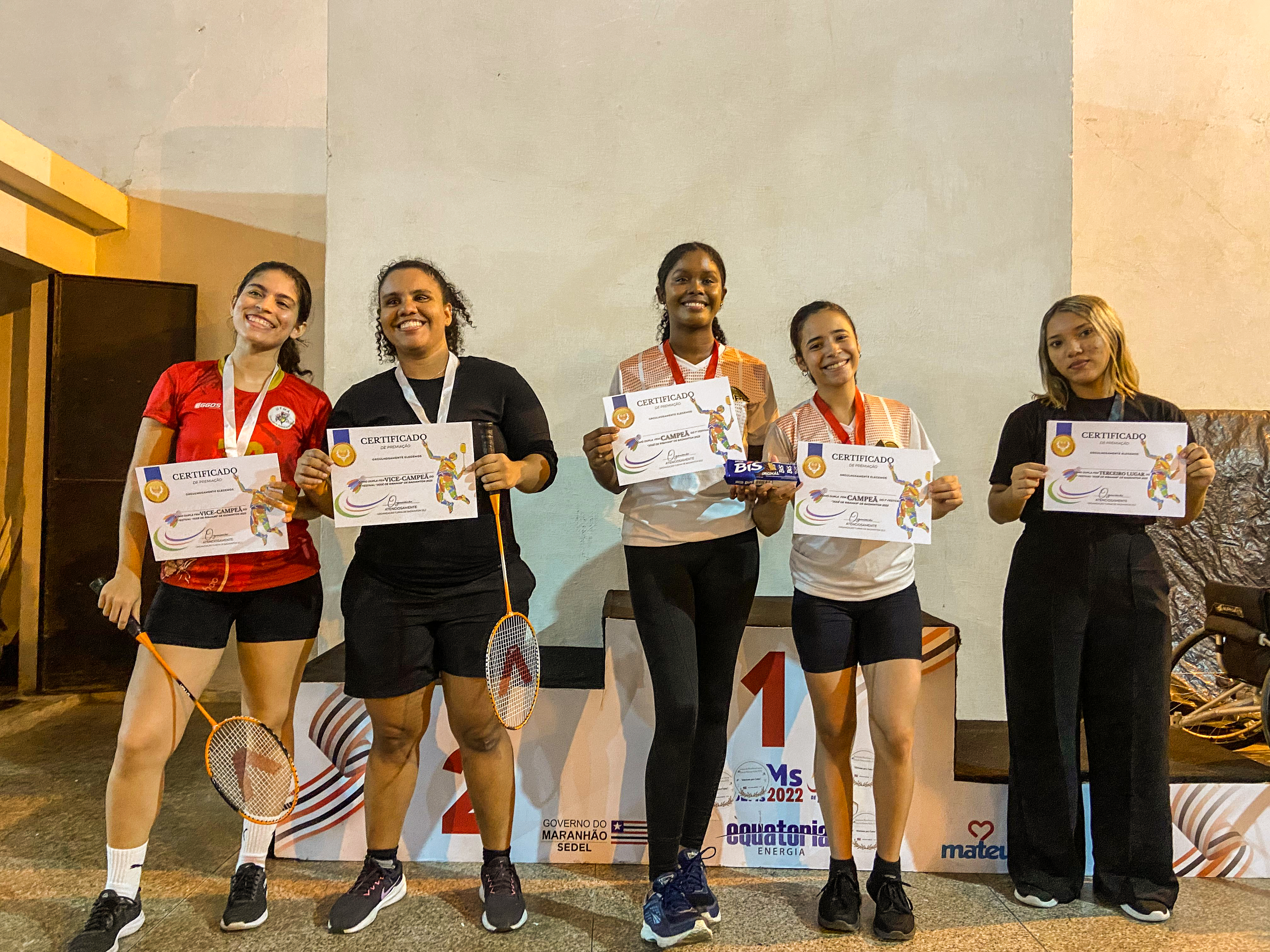 Discentes de Educação Física promovem Jogo Aberto de Badminton