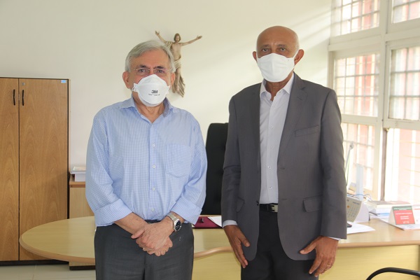 Presidente da Federação de Indústrias do Estado do Maranhão faz visita de cortesia ao reitor Natalino Salgado.JPG