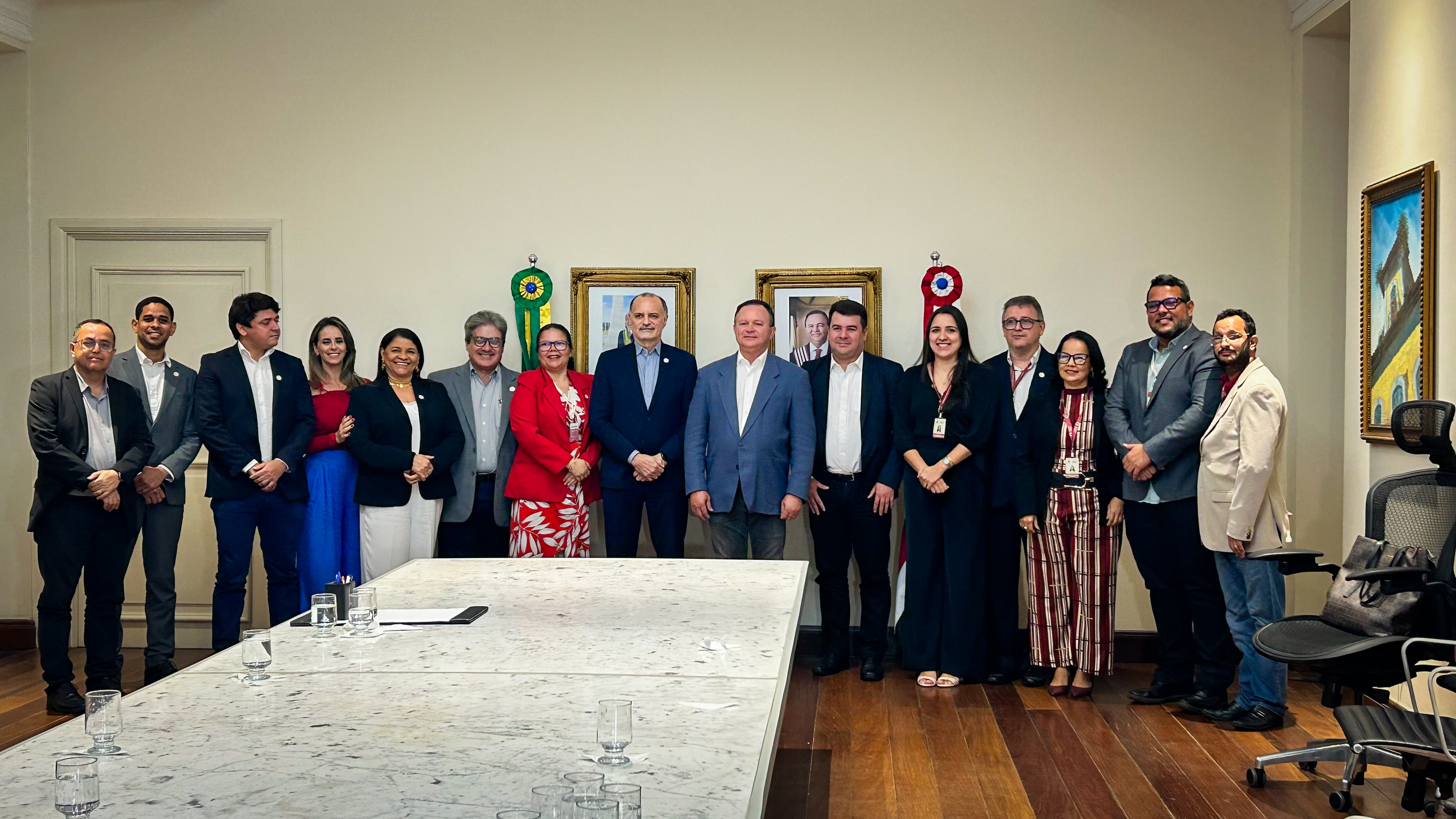Gestão Superior da UFMA faz visita de cortesia ao governador do Maranhão