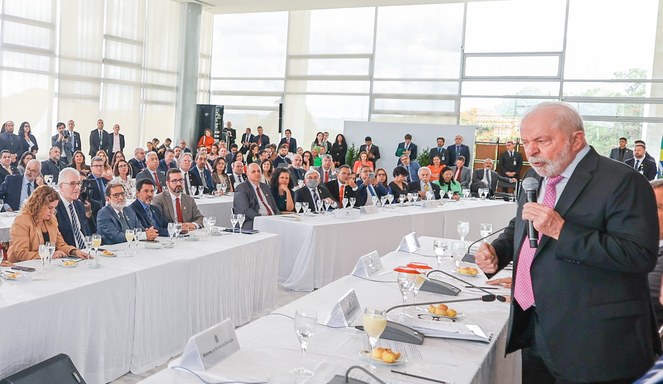 Natalino Salgado participa da reunião de reitores com o presidente Lula, em Brasília (1).jpeg.jpg