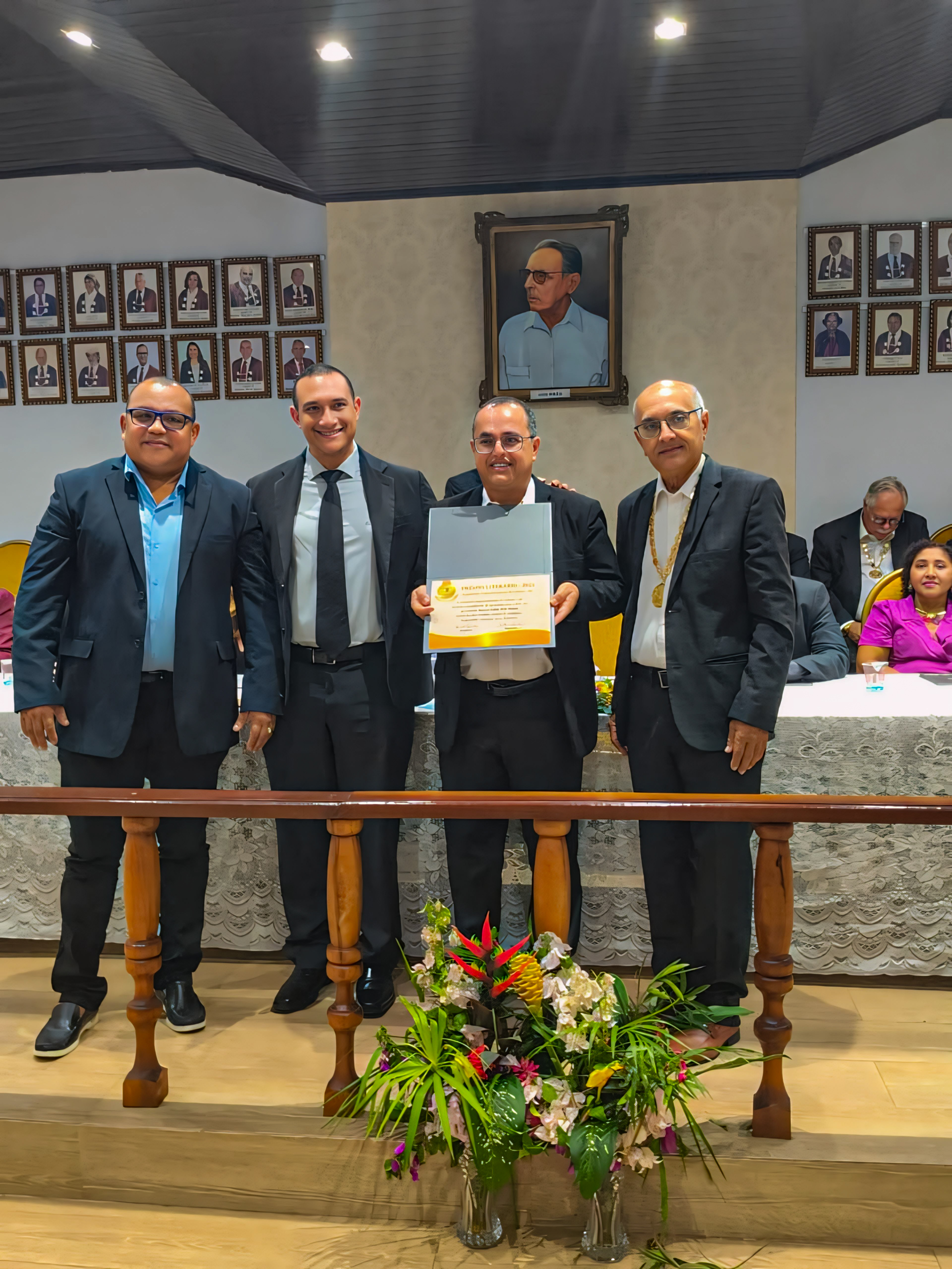 Professor da UFMA Imperatriz recebe 1º lugar no Prêmio Literário da Academia Imperatrizense de Letras