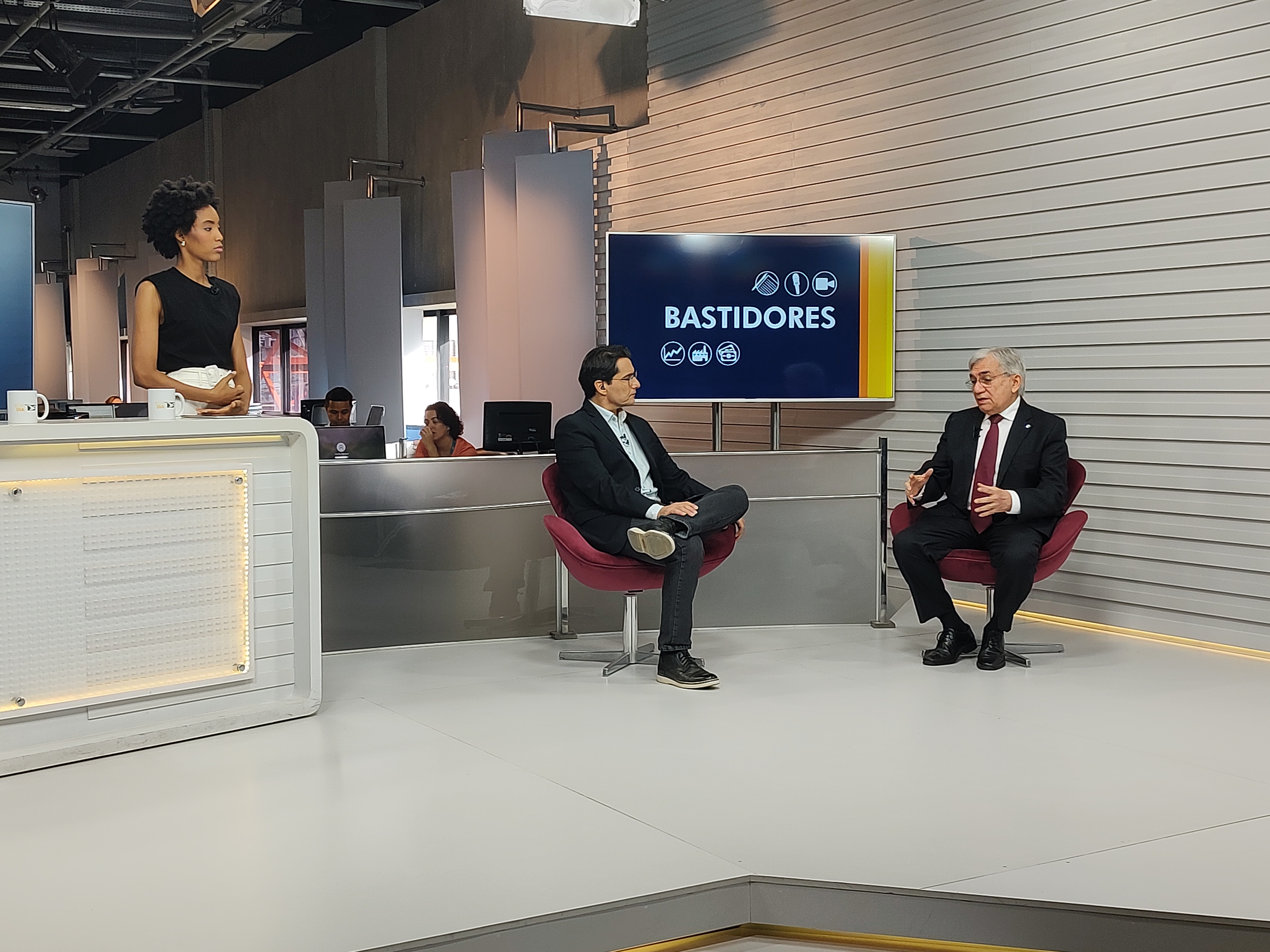 Reitor Natalino Salgado participa de entrevista no quadro Bastidores do Bom Dia Mirante.jpg