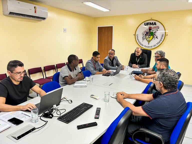 Reuni O Avan A Discuss O Sobre Parcerias Entre Ufma E Crea