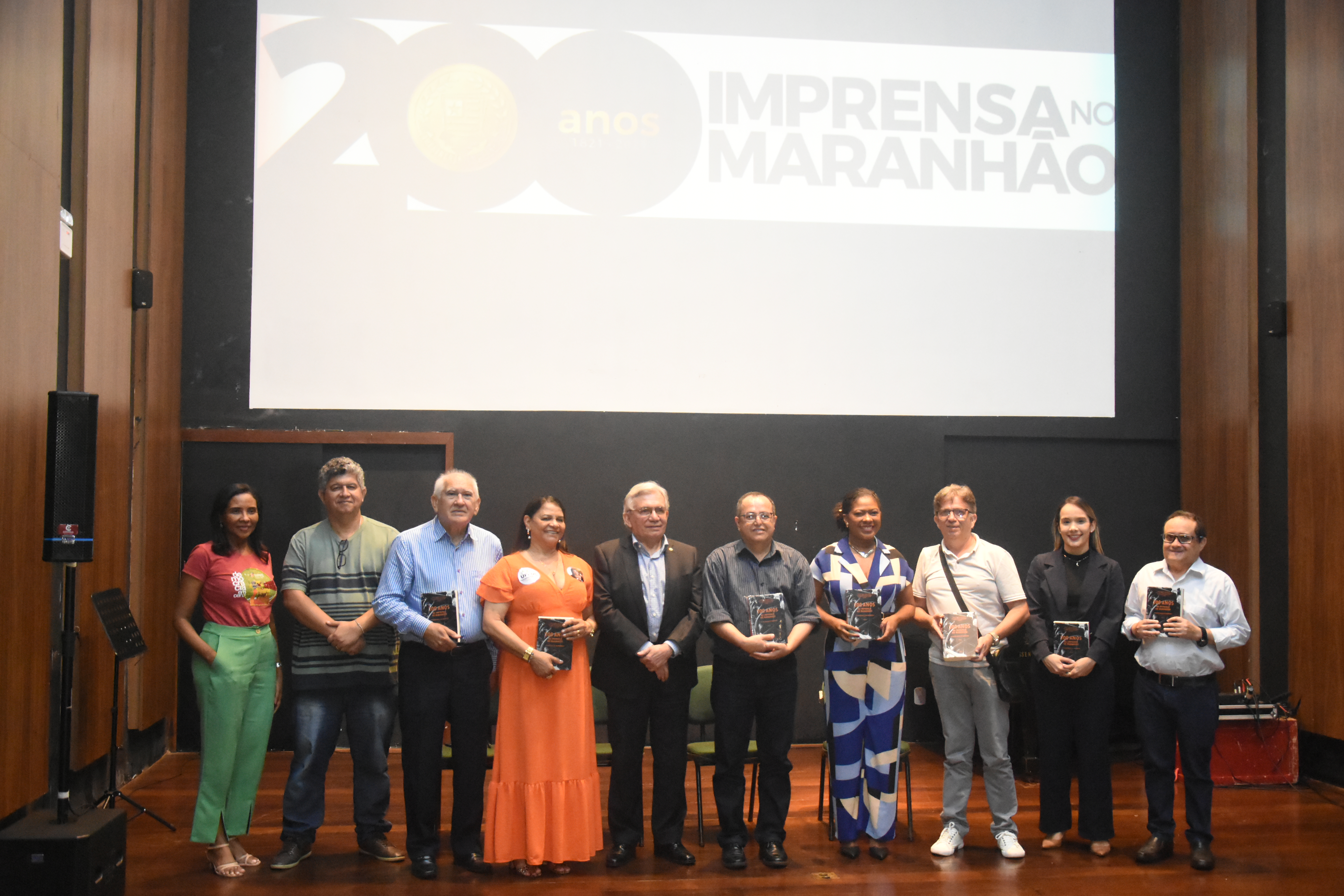 UFMA realiza cerimônia de lançamento do segundo volume do livro “200 Anos de Imprensa no Maranhão”