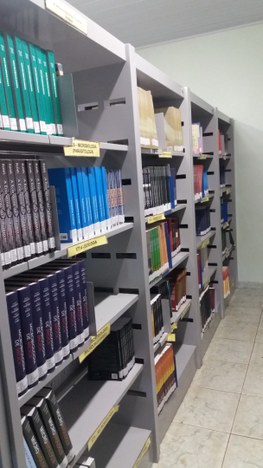 Acervo da Biblioteca do CCBL
