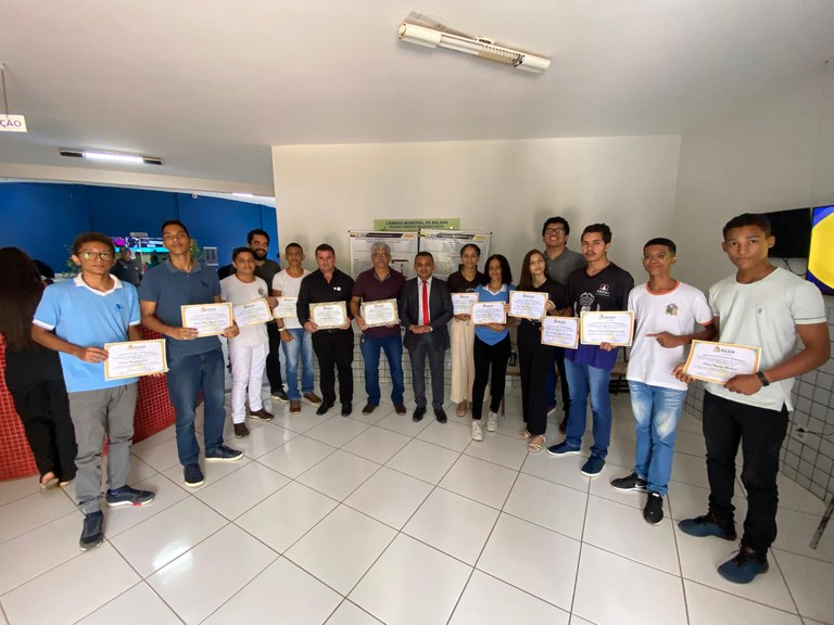 Homenagem aos alunos da E. M. Padre Ângelo de Lassalandra na Câmara Municipal de Balsas