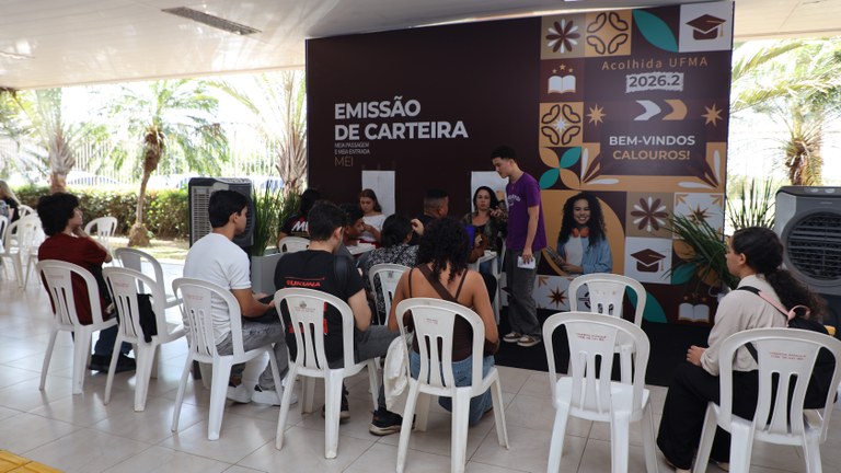 Acolhida: UFMA recepciona calouros com trote solidário e oferta de serviços