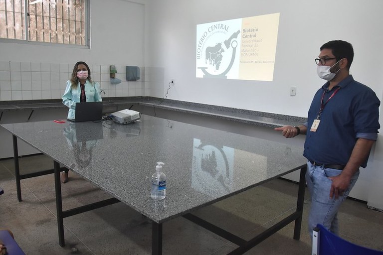 Biotério Central realiza I treinamento de responsabilidade técnica e curso de manejo básico para animais em experimentação na UFMA (1).jpg