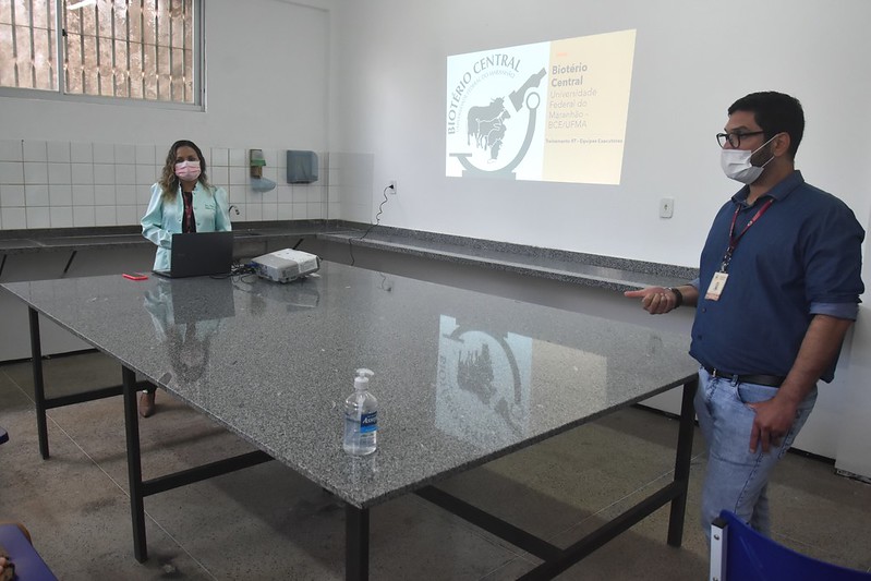 Biotério Central realiza I treinamento de responsabilidade técnica e curso de manejo básico para animais em experimentação na UFMA (1).jpg
