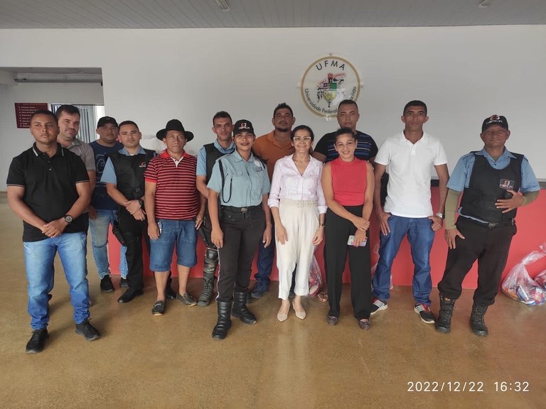 Centro de Ciências de Balsas entrega cestas básicas para os colaboradores terceirizados.jpeg