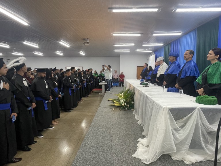 Centro de Ciências de Chapadinha entrega 61 novos profissionais ao mercado