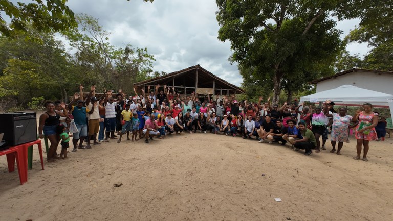 Centro de Ciências de Pinheiro (CCPi) leva solidariedade natalina a comunidade quilombola Proteção
