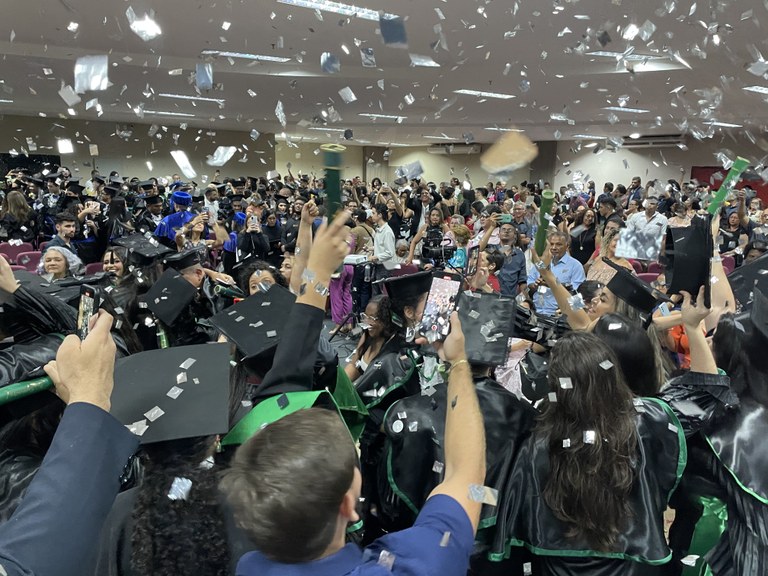 Colação de Grau: porta aberta para a vida profissional