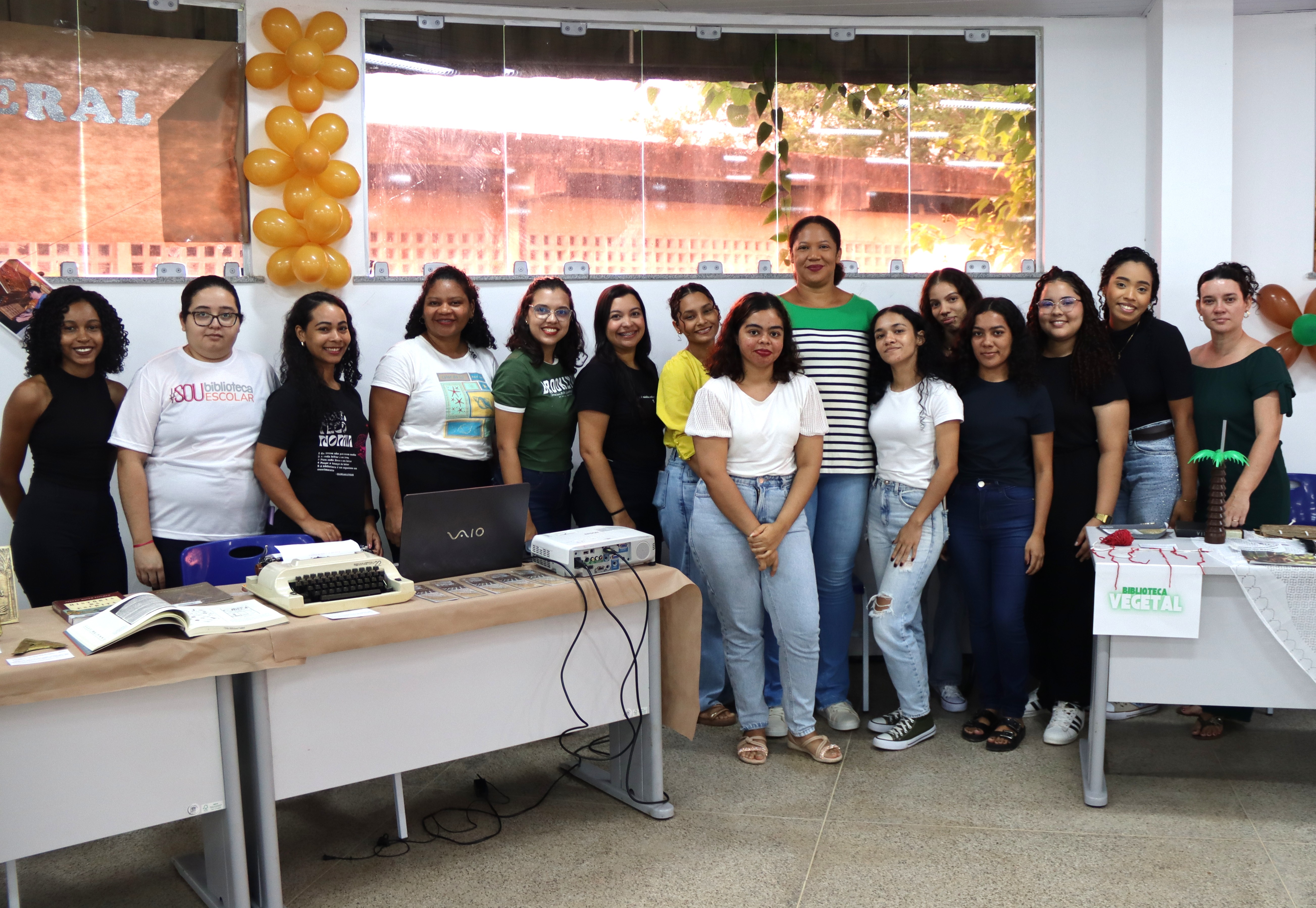 Curso de biblioteconomia promove 4ª edição da exposição "História da Escrita e dos Suportes Informacionais"