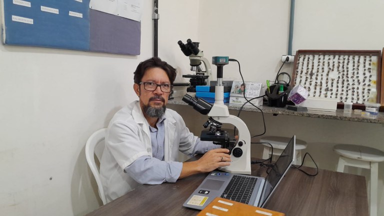 Da sala de aula para o universo literário: a composição do corpo explorada na obra “Princípios da Histologia Geral”