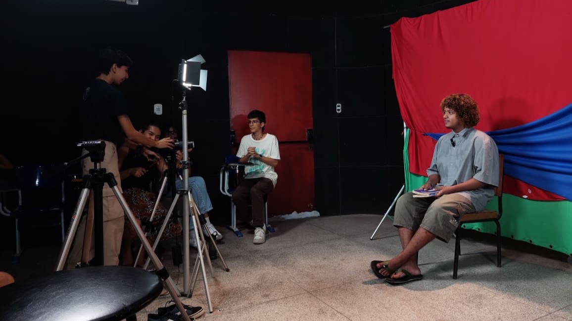 Estudantes da UFMA produzem webdocumentário “Além do Que Se Vê: Narrativas (In)Visíveis”