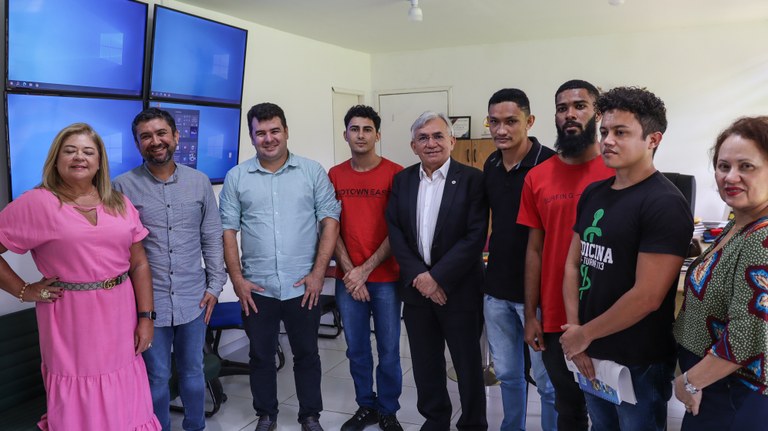 Estudantes dialogam com gestão da UFMA sobre demandas e melhorias para a Residência Universitária