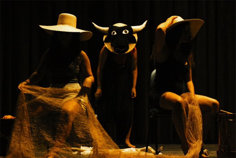 Estudantes e professores do curso de Teatro participam de espetáculos da Mostra Artística Gaim, do Sesc