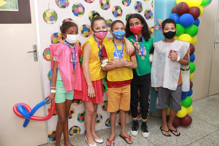 Exposição com atividades de pacientes da hemodiálise é realizado no HU-UFMA (3).JPG