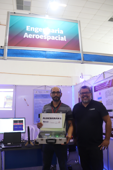 Feira das Profissões supera expectativas e recebe cerca de 12 mil participantes - Aeroespacial.png Feira das Profissões supera expectativas e recebe cerca de 12 mil participantes - Aeroespacial.png
