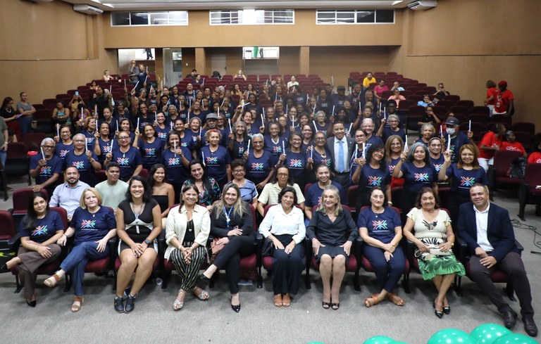 Formatura de 170 idosos na UNITI celebra inclusão, autonomia e novas perspectivas de vida na terceira idade