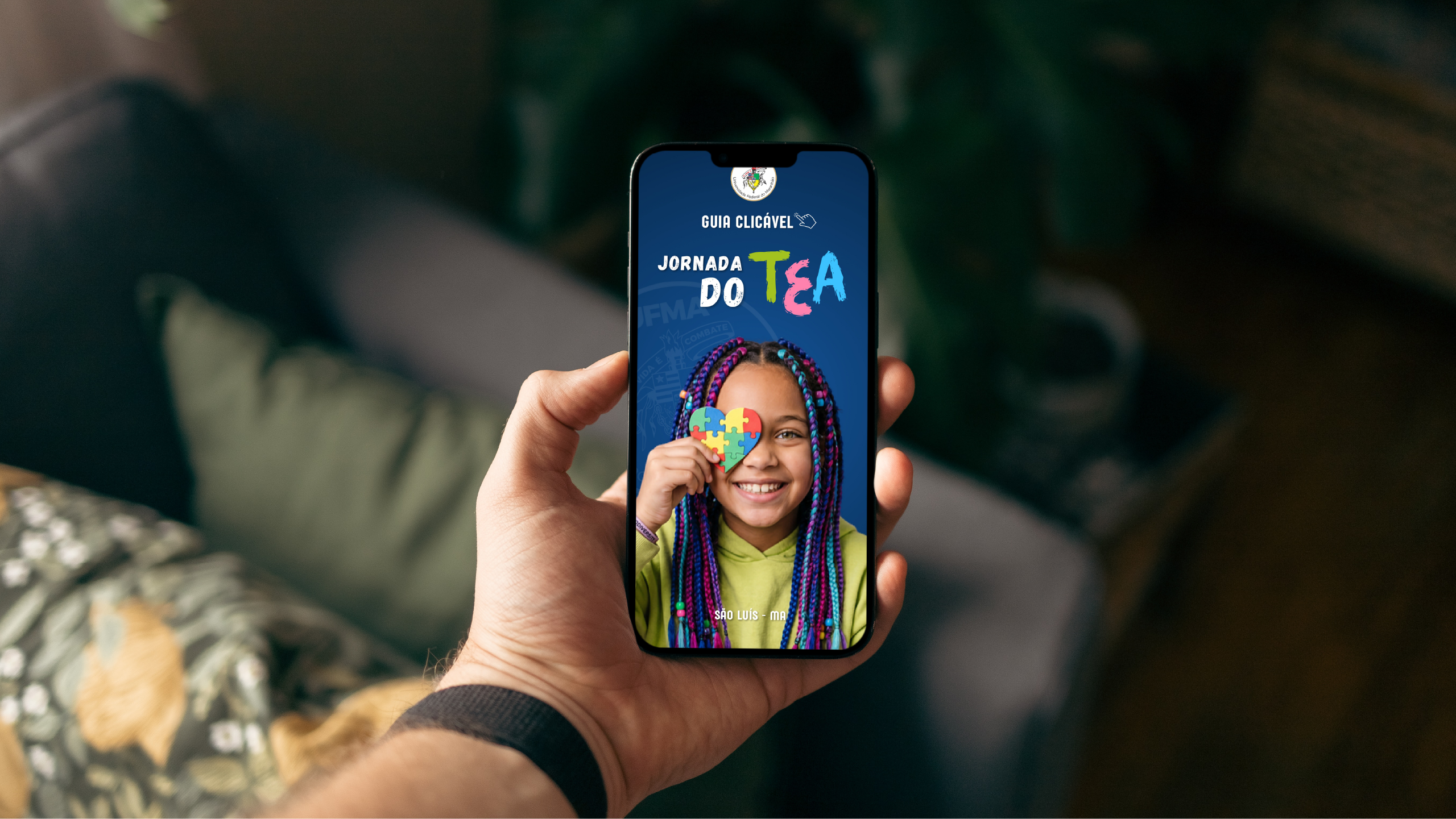 Guia digital produzido por discentes do curso de Medicina da UFMA orienta famílias sobre atendimento ao TEA em São Luís