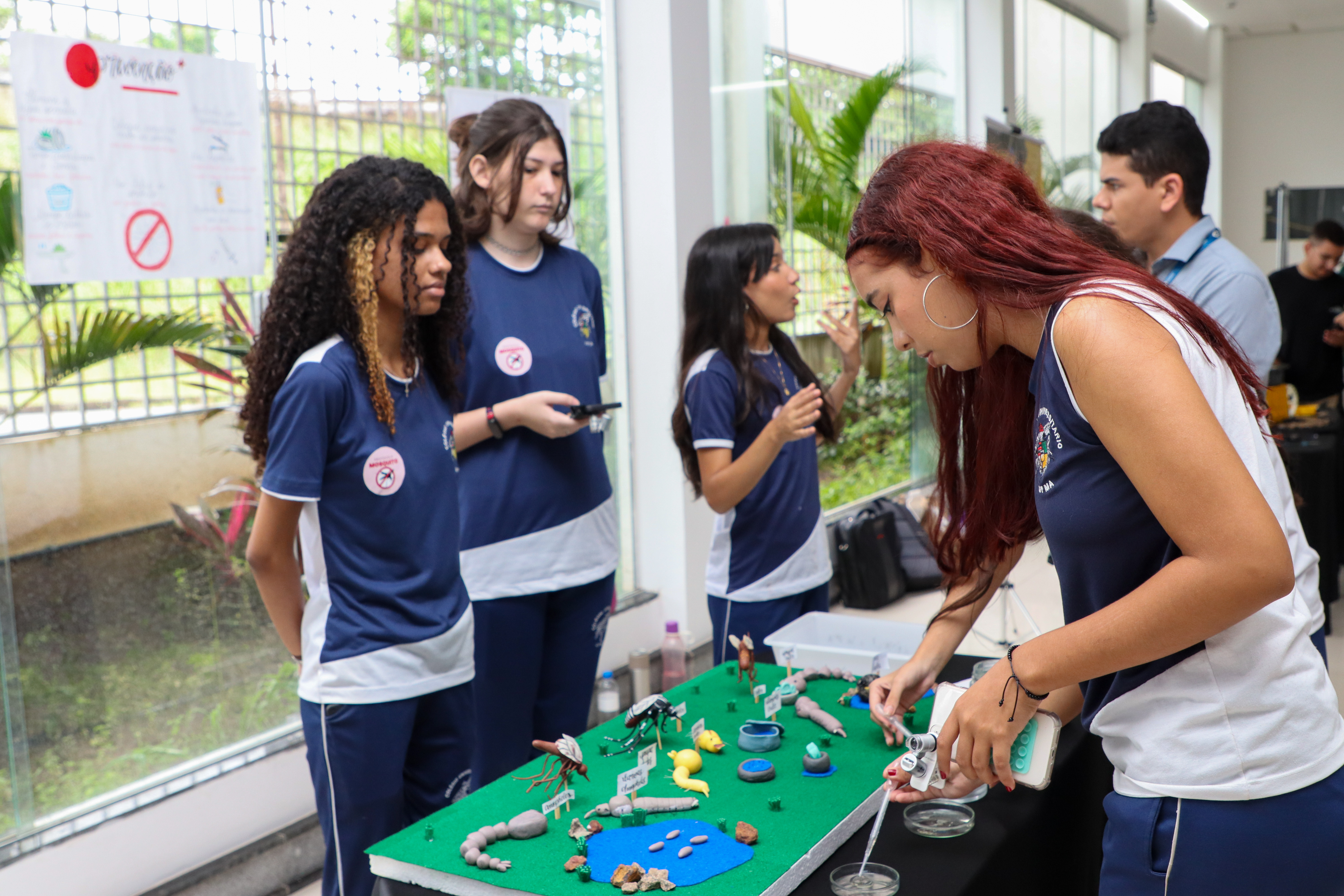 I Feira Cultural do projeto GLOBE é realizada na Cidade Universitária