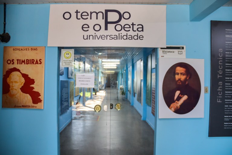 Mais cultura: exposição “O Tempo e o Poeta” inaugura novo momento da Diretoria Integrada de Bibliotecas da UFMA