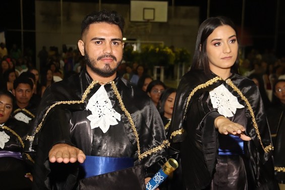 Alyson Rocha, do curso de Ciências Naturais – Química.jpg Alyson Rocha, do curso de Ciências Naturais – Química.jpg