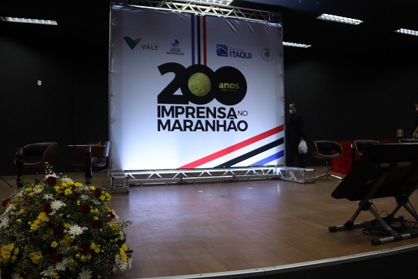 200 Anos da Imprensa no Maranhão (palco).JPG