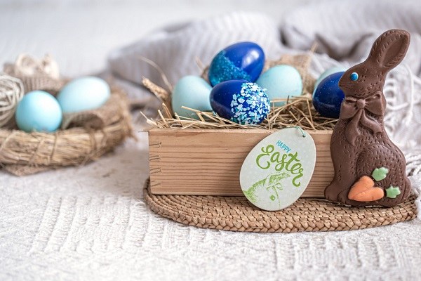 easter-still-life-with-blue-eggs-holiday-decor freepik.jpg