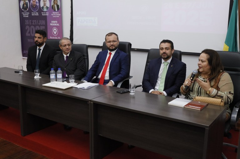 PPGDIR da UFMA realiza abertura do congresso "Direito, Democracia e Novas Tecnologias"