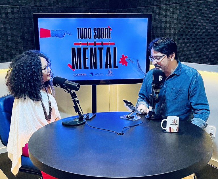 Programa da Universidade FM aborda razões que provocam sofrimentos psíquicos na juventude