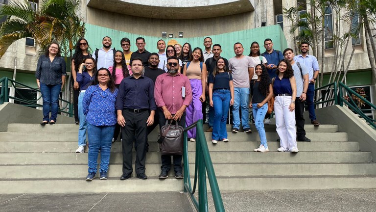 Projeto “Porto do Itaqui – Conhecendo a Aduana” reúne docentes e discentes do Curso de Ciências Contábeis da UFMA em visita técnica em São Luís