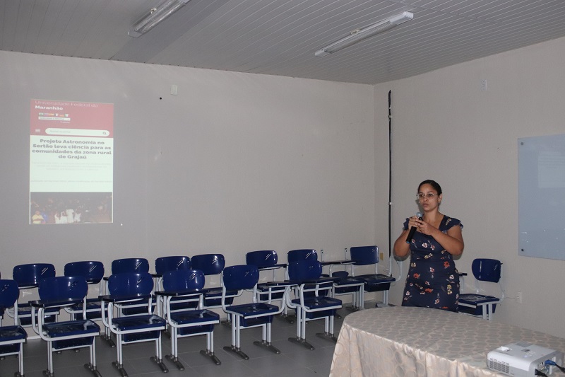 Apresentação Daniely no simpósio de Grajaú