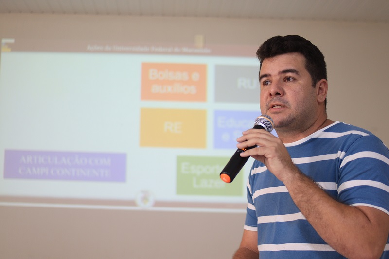 Apresentação Proaes no simpósio de Grajaú
