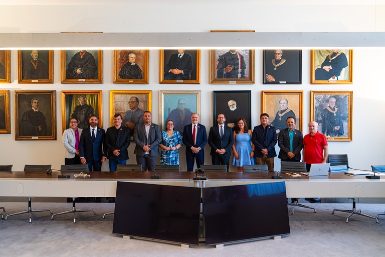Representantes da UFMA realizam agenda institucional em universidades e centros de pesquisa de Portugal