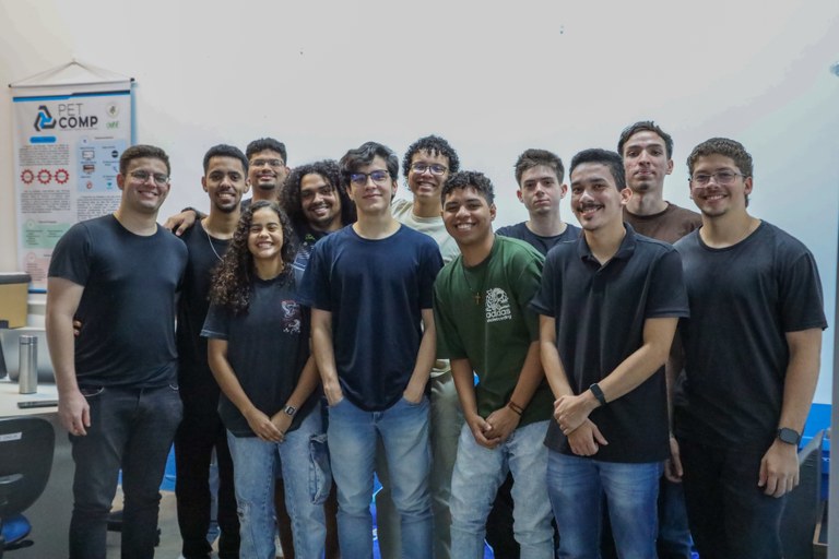 Tecnologia que aproxima: o PetComp e sua missão para além da sala de aula