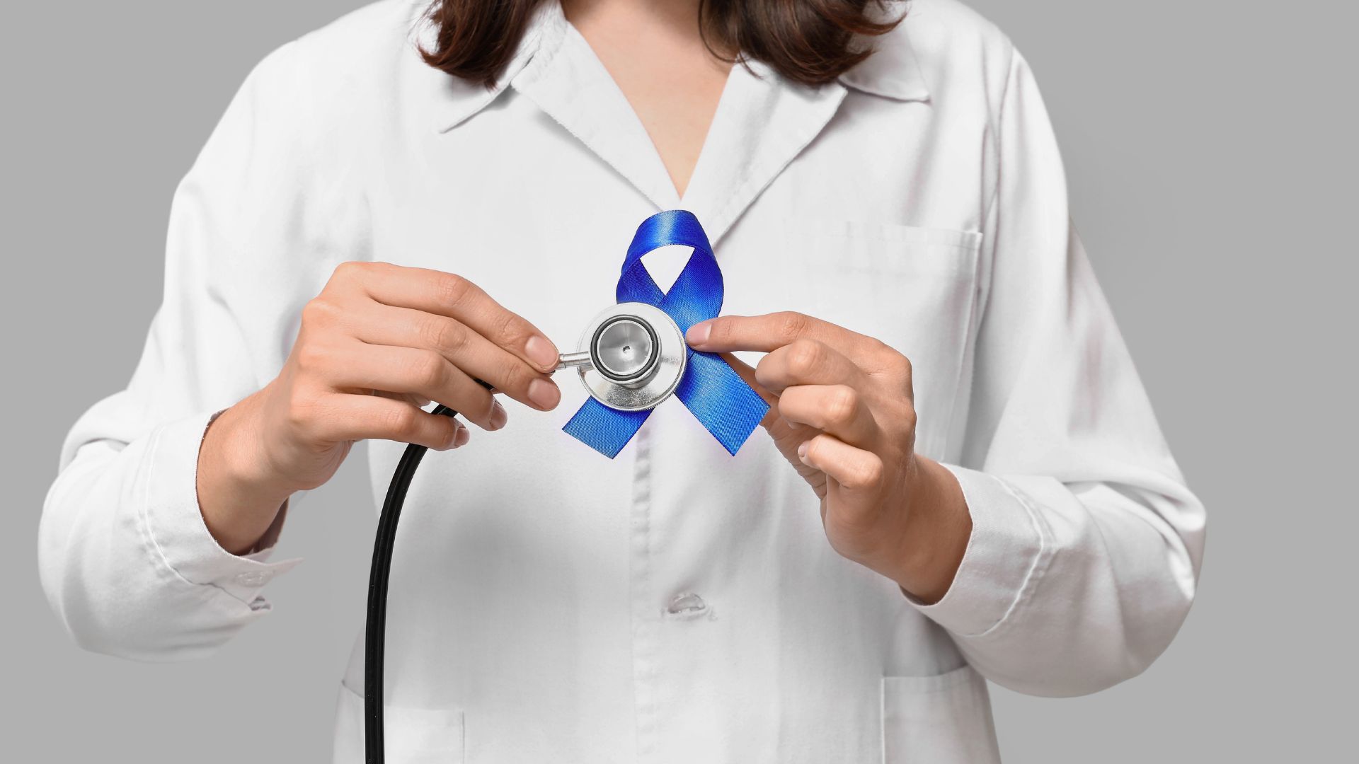 Terceiro mais frequente no país, câncer colorretal exige atenção a sintomas e prevenção