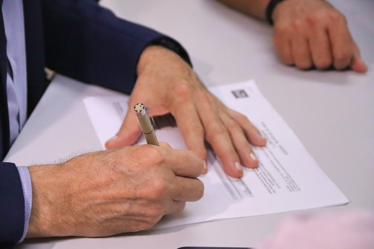 UFMA assina ordem de serviço para reforma e ampliação do Biotério Central