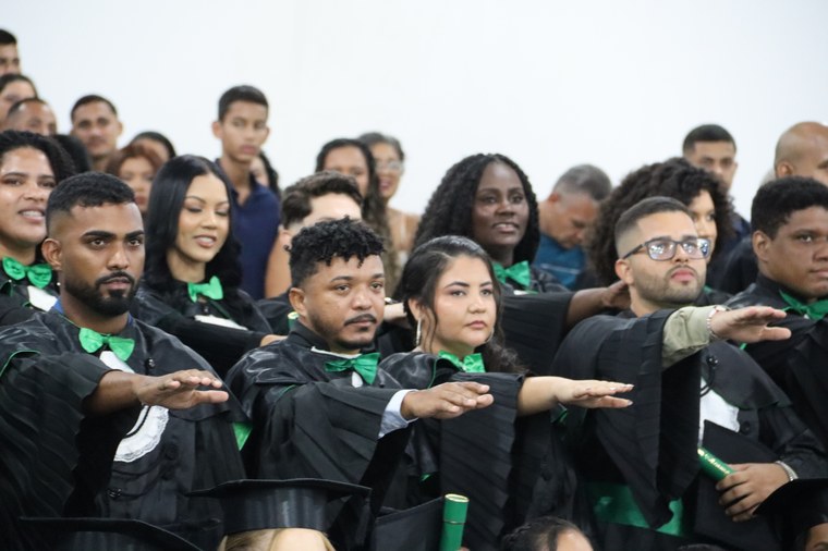 “Sou grata à Universidade, que me acolheu e foi minha segunda casa. Estou muito feliz”, conta estudante