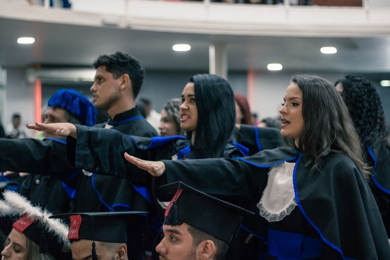 UFMA concede grau a 135 formandos do Centro de Ciências de Imperatriz