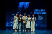 Universidade conquistou primeiros lugares nas categorias Jornalismo em Áudio e Jornalismo Universitário, em cerimônia realizada no Teatro Arthur Azevedo