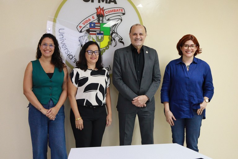UFMA e Secretaria Estadual de Saúde dialogam sobre o Programa de Saúde Mental da Universidade