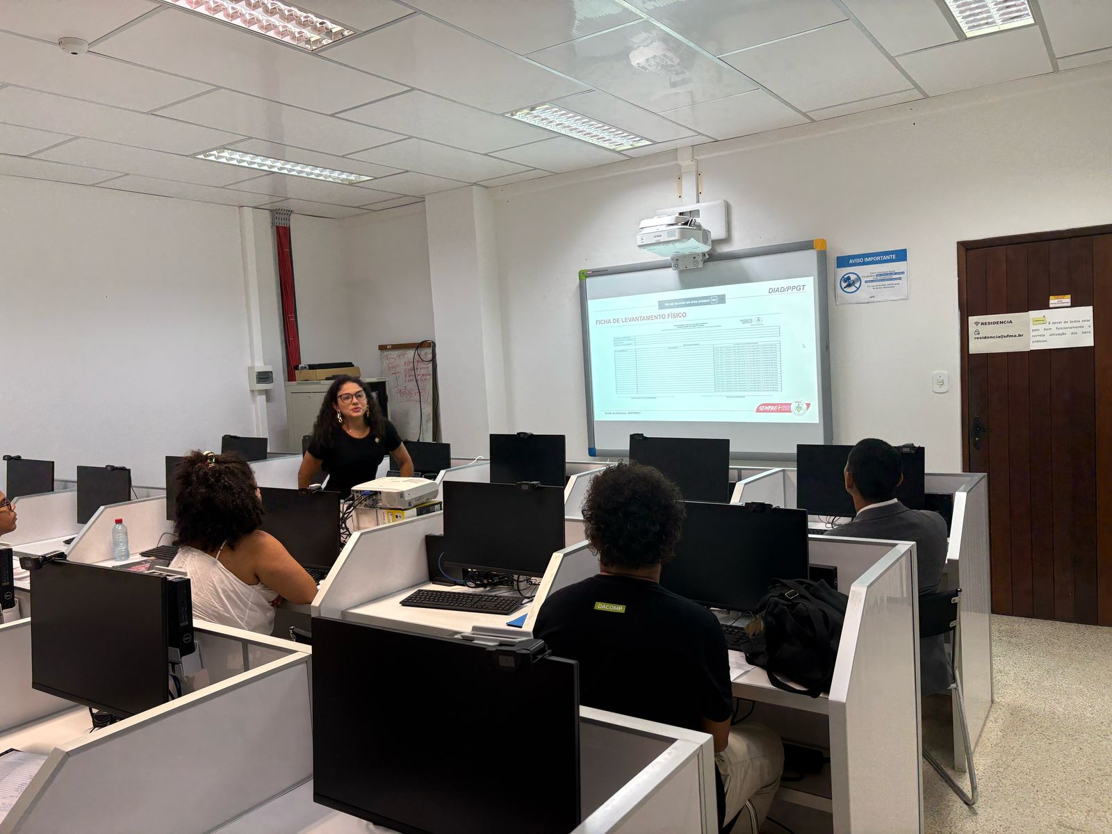 UFMA inicia implementação do Eixo 5 do Programa de Modernização da Gestão Universitária com treinamento sobre inventário de bens