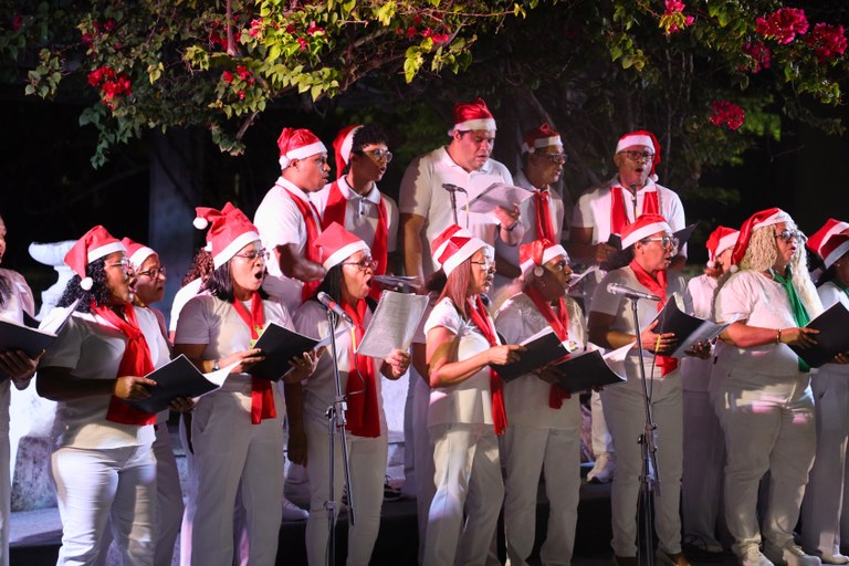 UFMA promove Cantata Natalina e emociona público na Praça Gonçalves Dias