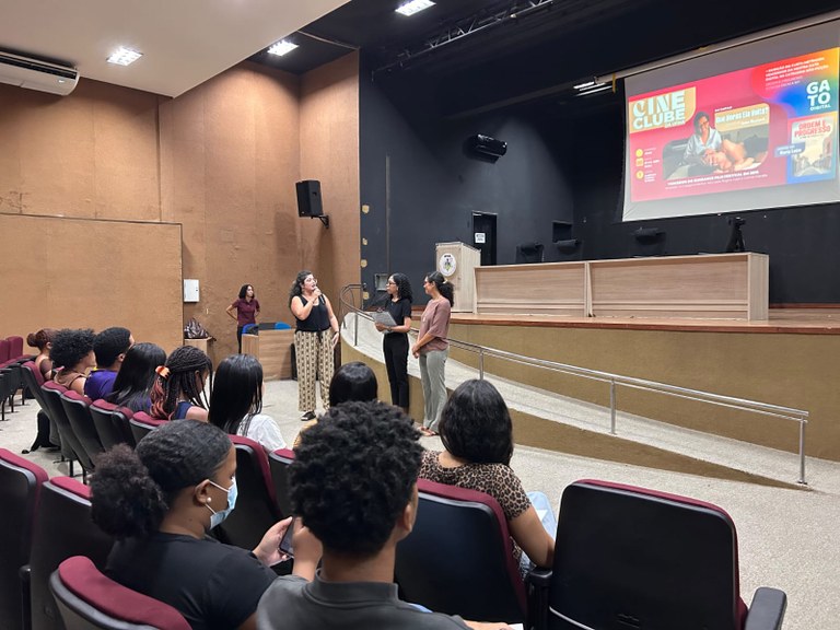 UFMA promove Cineclube com exibição de obras sobre relações de trabalho e sociais