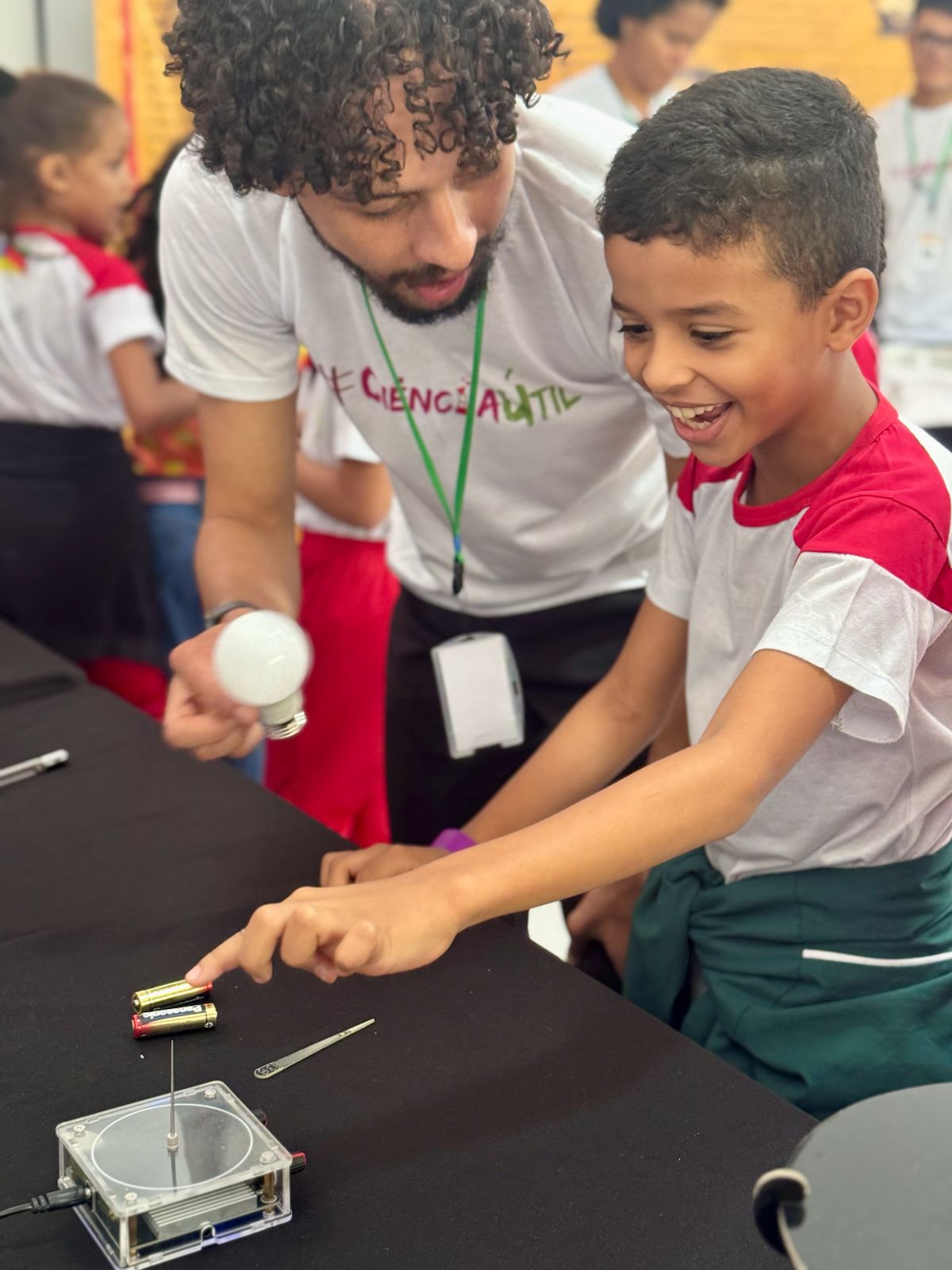 UFMA realiza 5ª edição do projeto #CiênciaÚtil com foco na popularização da ciência