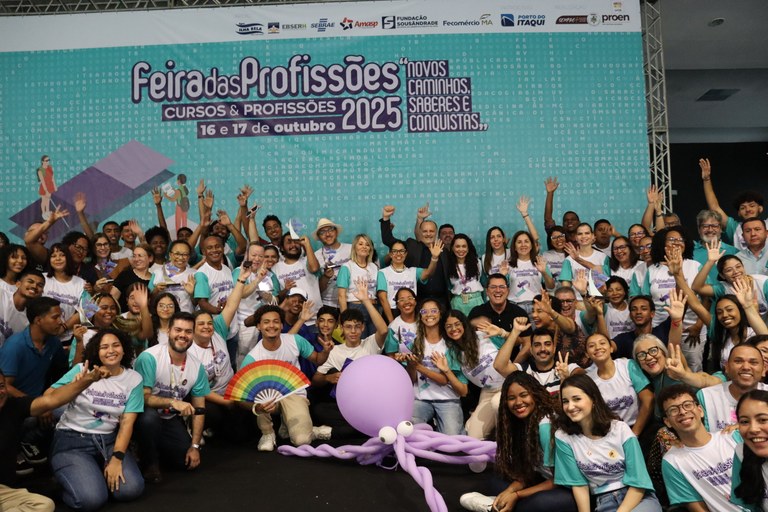 UFMA realiza Feira das Profissões 2025 com o tema “Novos Caminhos, Saberes e Conquistas”
