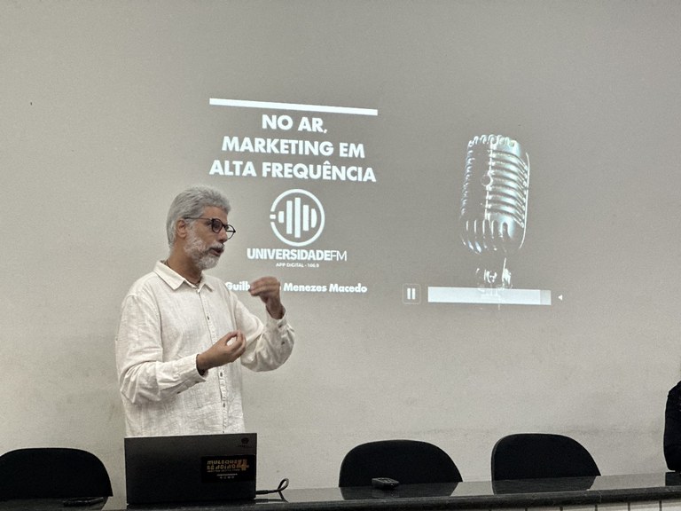 Universidade FM promove palestra sobre marketing cultural e visibilidade no rádio